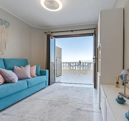 Cosy Seaview