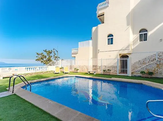 Cosy Seaview Appartement *